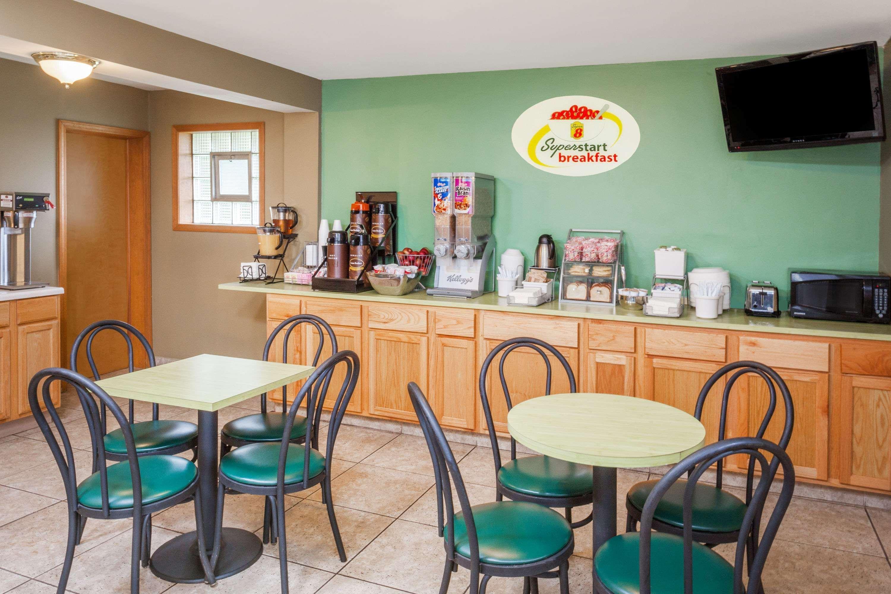 Super 8 By Wyndham Stevensville St Joseph Extérieur photo