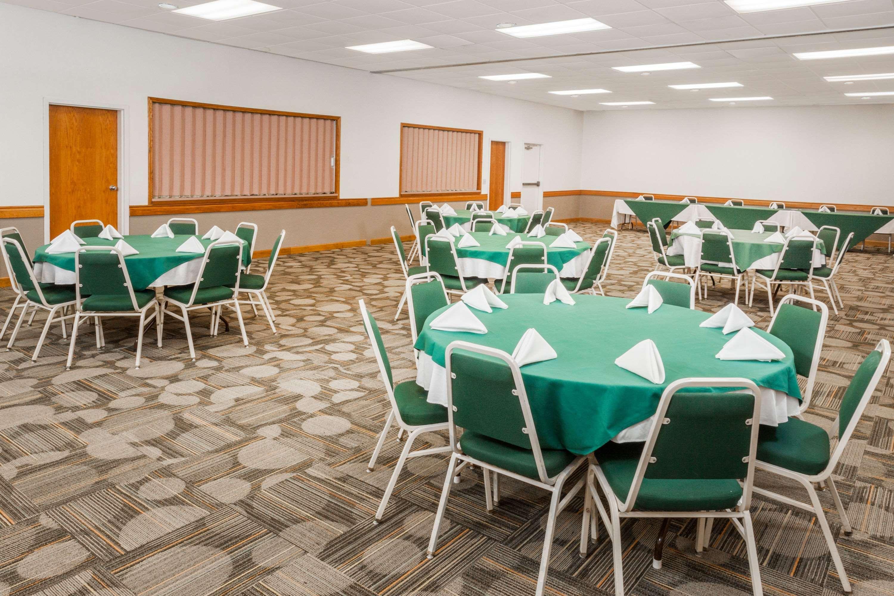 Super 8 By Wyndham Stevensville St Joseph Extérieur photo